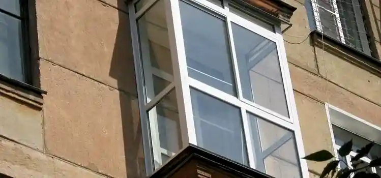 теплое остекление балкона в сталинке